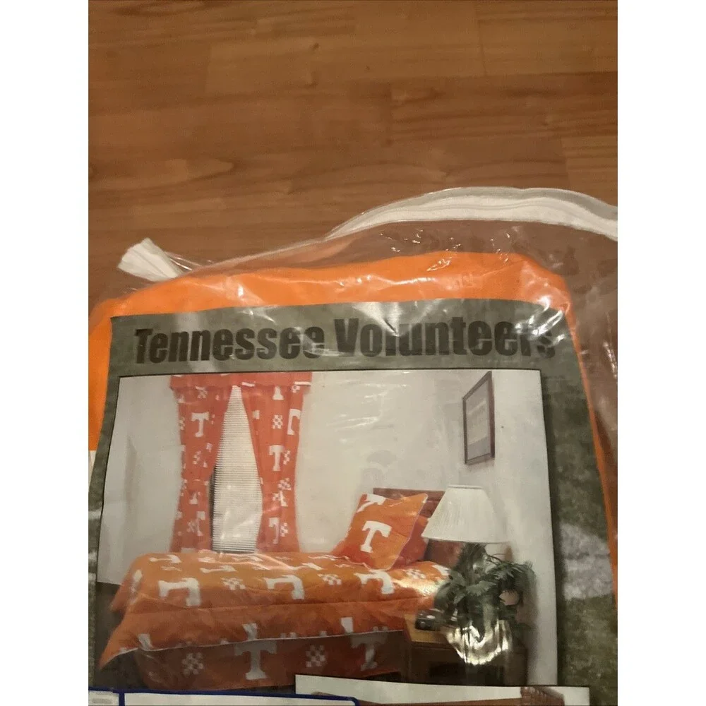 Tennessee Volunteers Futon Cover - Full Size fits 6 and 8 inch mats